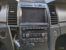 Load image into Gallery viewer, Radio Ford Taurus 2010 - MM2578075
