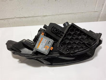 Load image into Gallery viewer, Headlight Lamp Assembly  DISCOVERY SPORT 2017 - MM2581781
