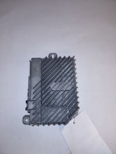 Load image into Gallery viewer, Radio  ESCALADE ESV 2020 - MM2583125
