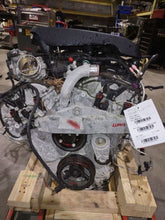 Load image into Gallery viewer, Engine Motor Chevrolet Traverse 2020 - MM2599906
