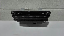 Load image into Gallery viewer, Radio  G80 2017 - MM2604087
