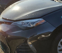 Load image into Gallery viewer, HEADLIGHT LAMP ASSEMBLY - MM2613085
