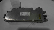 Load image into Gallery viewer, Inverter  BMW 330E 2017 - MM2614880
