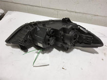 Load image into Gallery viewer, HEADLIGHT LAMP ASSEMBLY - MM2617006
