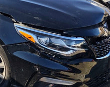 Load image into Gallery viewer, Headlight Lamp Assembly Isuzu Optima 2019 - MM2619078
