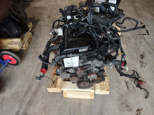 Load image into Gallery viewer, ENGINE MOTOR Toyota Tacoma 2005-2015 2.7L VIN X - MM2627047
