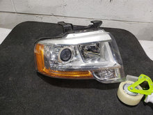 Load image into Gallery viewer, HEADLIGHT LAMP ASSEMBLY Expedition 2015 15 2016 16 2017 17 Right - MM2628931

