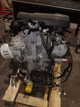 Load image into Gallery viewer, ENGINE MOTOR Murano Murano Cross Cabriolet 15 16 3.5L VIN A - MM2634981
