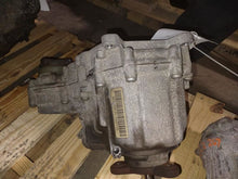 Load image into Gallery viewer, TRANSFER CASE BMW 535i 535i Gt 550i 550i Gt 650i 2012 12 - MM2644930
