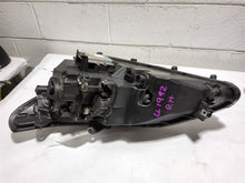 Load image into Gallery viewer, Headlight Lamp Assembly Hyundai Equus 2015 - MM2646462
