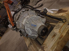 Load image into Gallery viewer, [INVENTORYCAR_YEAR_MAKE_MODEL] TRANSMISSION 2WD - MM2652246
