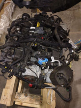 Load image into Gallery viewer, Engine Motor Lincoln MKC 2018 - MM2653226
