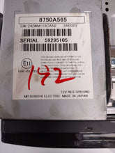 Load image into Gallery viewer, Radio Mitsubishi Outlander 2016 - MM2654019
