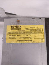 Load image into Gallery viewer, Radio  LEXUS GX470 2006 - MM2655999
