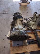 Load image into Gallery viewer, TRANSMISSION Jeep Wrangler 07 08 09 10 11 4X4 - MM2656135
