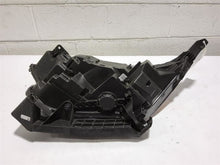 Load image into Gallery viewer, Headlight Lamp Assembly Honda CR-V 2022 - MM2657632
