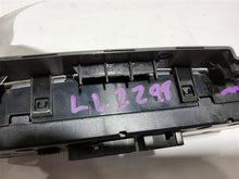 Load image into Gallery viewer, FRONT TEMPERATURE CONTROLS C250 C300 C350 C63 GLK350 13 14 15 - MM2665965
