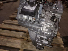 Load image into Gallery viewer, TRANSMISSION Honda Accord 2018 18 2019 19 2020 20 - MM2673459
