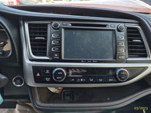 Load image into Gallery viewer, Radio  HIGHLANDER 2016 - MM2674091
