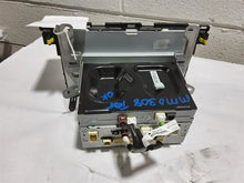 Load image into Gallery viewer, Radio  HIGHLANDER 2016 - MM2674091
