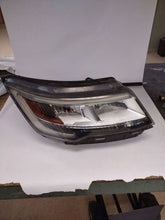 Load image into Gallery viewer, Headlight Lamp Assembly Ford Explorer 2017 - MM2682701
