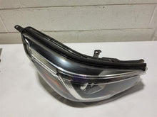 Load image into Gallery viewer, HEADLIGHT LAMP ASSEMBLY Subaru Forester 2019 19 2020 20 Right - MM2682923
