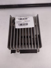 Load image into Gallery viewer, AMPLIFIER E250 Van C250 C300 C350 C63 CLS550 CLS63 E250D E300 12-15 - MM2684241
