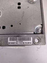 Load image into Gallery viewer, AMPLIFIER E250 Van C250 C300 C350 C63 CLS550 CLS63 E250D E300 12-15 - MM2684241
