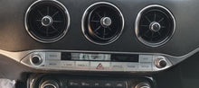 Load image into Gallery viewer, Radio Kia Stinger 2018 - MM2685922
