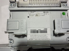 Load image into Gallery viewer, Radio Kia Stinger 2018 - MM2685922
