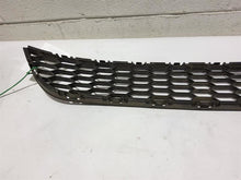 Load image into Gallery viewer, GRILLE Nissan Sentra 2016 16 2017 17 2018 18 2019 19 - MM2688230
