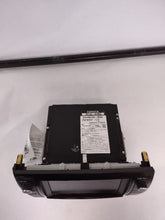 Load image into Gallery viewer, Radio Toyota Sequoia 2010 - MM2693554
