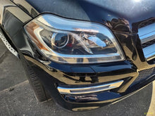 Load image into Gallery viewer, HEADLIGHT LAMP ASSEMBLY Gl350 Gl450 Gl550 GL63 AMG 13-16 Right - MM2694392
