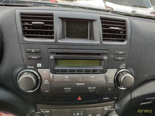 Load image into Gallery viewer, Radio  HIGHLANDER 2009 - MM2694530
