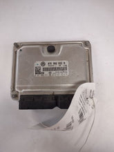 Load image into Gallery viewer, ECU ECM COMPUTER Beetle 2006 06 2009 09 2.5L Auto - MM2704381
