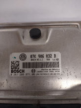 Load image into Gallery viewer, ECU ECM COMPUTER Beetle 2006 06 2009 09 2.5L Auto - MM2704381
