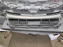 Load image into Gallery viewer, GRILLE Honda Accord 2018 18 2019 19 2020 20 - MM2706379
