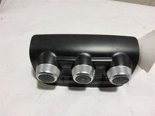 Load image into Gallery viewer, Temperature Controls Audi TT 2014 - MM2712828
