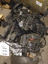 Load image into Gallery viewer, ENGINE MOTOR Santa Fe Sonata Sonata Hybrid Optima Sorento 15-19 2.4L VIN 3/F/B - MM2717923
