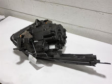 Load image into Gallery viewer, Headlight Lamp Assembly Kia Sportage 2023 - MM2723074
