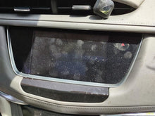 Load image into Gallery viewer, Radio Cadillac XT5 2018 - MM2732144
