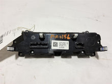 Load image into Gallery viewer, Temperature Controls  PALISADE 2020 - MM2737232
