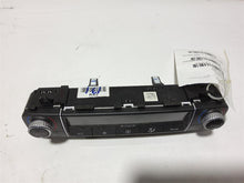 Load image into Gallery viewer, Temperature Controls  PALISADE 2020 - MM2737232
