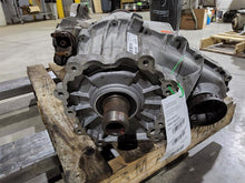 Load image into Gallery viewer, TRANSFER CASE Dodge Durango Jeep Grand Cherokee 2011-2020 - MM2737911
