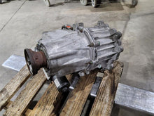 Load image into Gallery viewer, TRANSFER CASE Dodge Durango Jeep Grand Cherokee 2011-2020 - MM2737911
