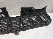 Load image into Gallery viewer, GRILLE Jeep Grand Cherokee 2017 17 2018 18 2019 19 2020 20 - MM2737961
