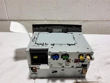 Load image into Gallery viewer, Radio  MERCEDES E-CLASS 2014 - MM2741636
