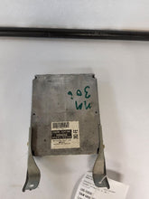 Load image into Gallery viewer, ECU ECM COMPUTER Toyota Tacoma 2001 01 - MM2744145
