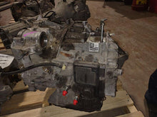 Load image into Gallery viewer, Transmission Toyota Sienna 2015 - MM2744911
