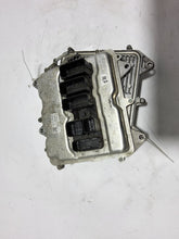 Load image into Gallery viewer, ECU ECM COMPUTER 550i Gt 650i 750i 750il 750LI Alpina B7 13-14 - MM2757068
